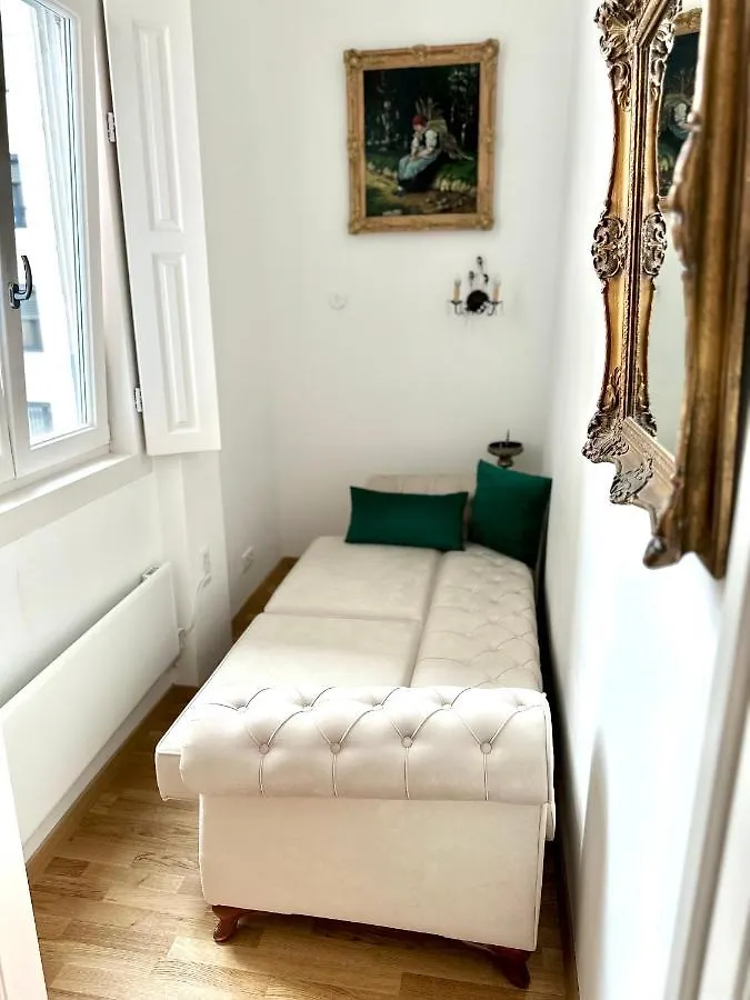 Central River Apartment Danube Budapest